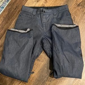 Men’s ski pants